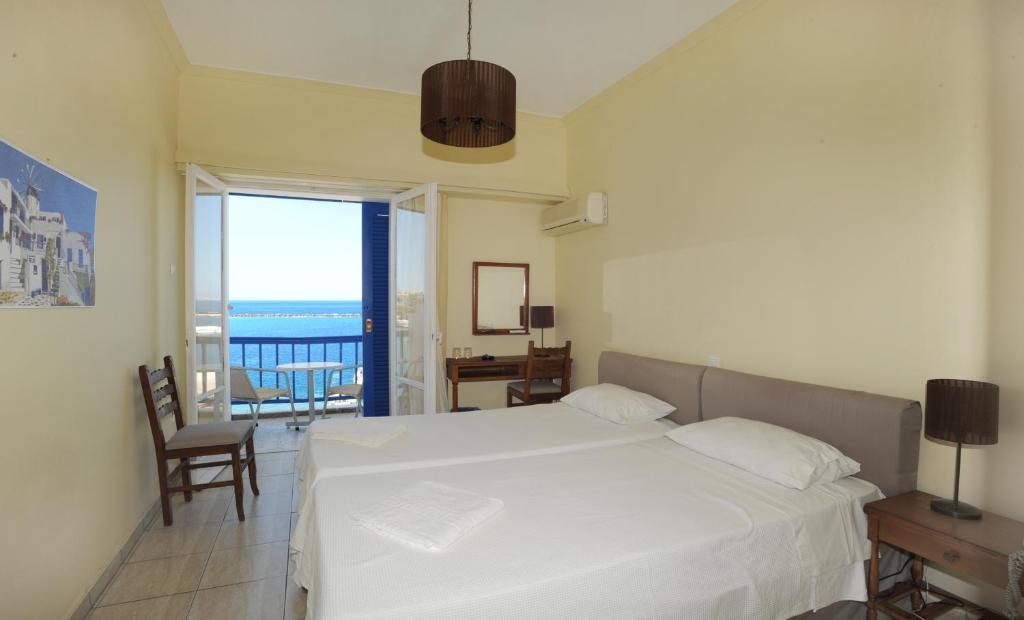 Delfinia Hotel Tínos Szoba fotó